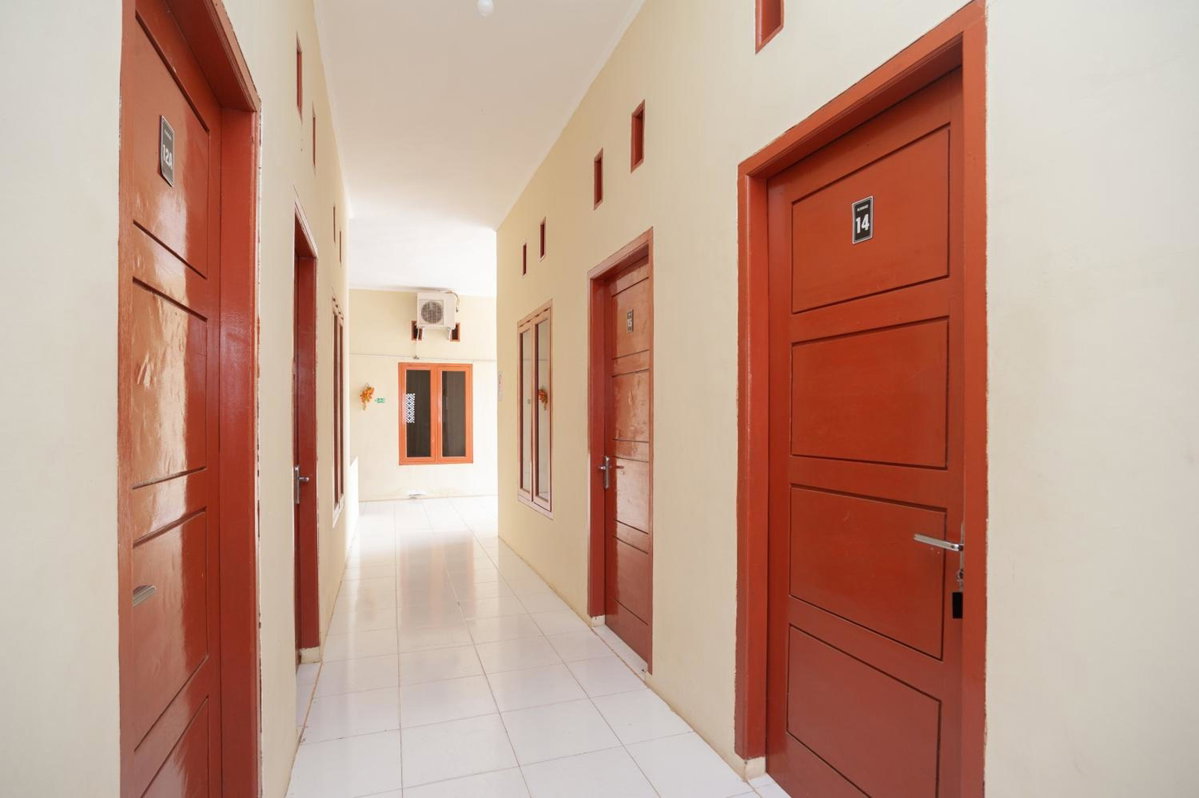 Hotel · RedDoorz near Universitas Muhammadiyah Pringsewu, Margakaya