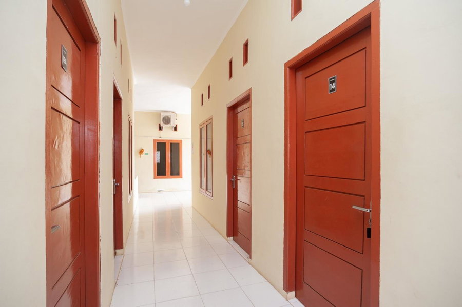 RedDoorz near Universitas Muhammadiyah Pringsewu, Margakaya, Indonesia