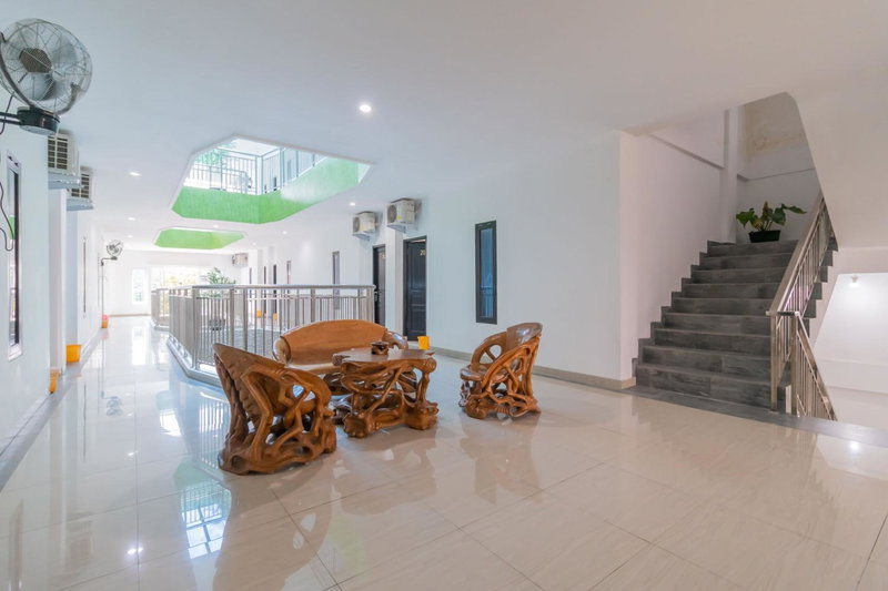 Urbanview Hotel Ephe Palembang by RedDoorz, Palembang, Indonesia