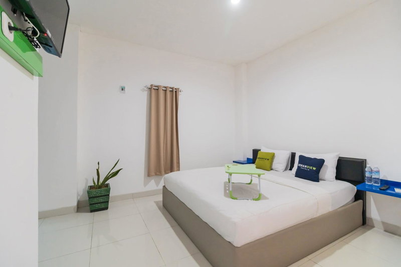 Urbanview Hotel Ephe Palembang by RedDoorz, Palembang, Indonesia