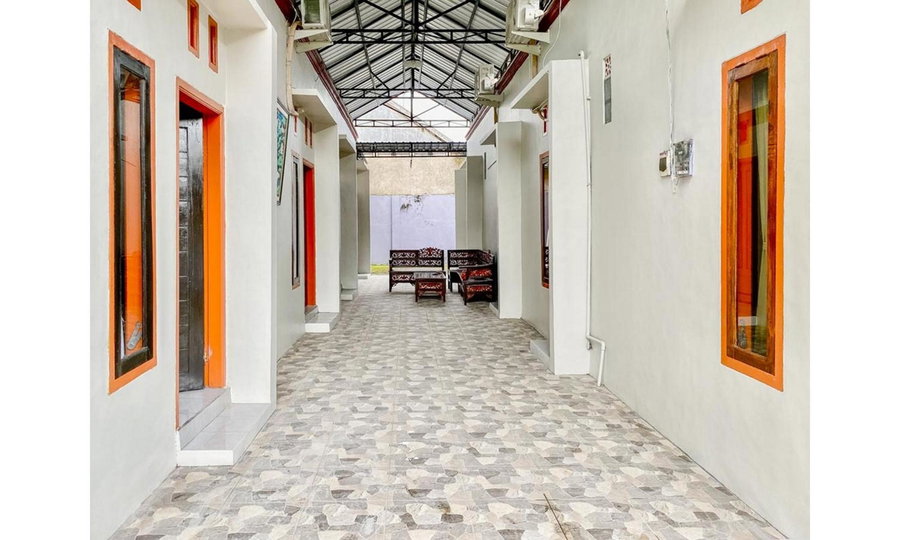 Griya Asri Syariah Mitra RedDoorz, Rogojampi, Indonesia
