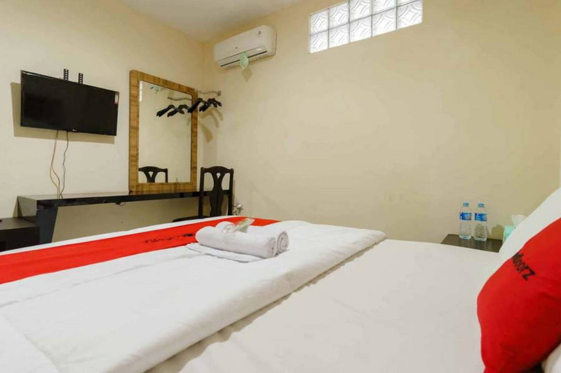 RedDoorz at Dwipa Wisata Hotel Lampung, Lampung, Indonesia