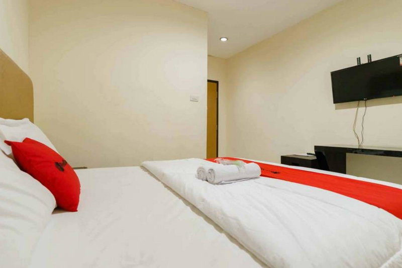 RedDoorz at Dwipa Wisata Hotel Lampung, Lampung, Indonesia