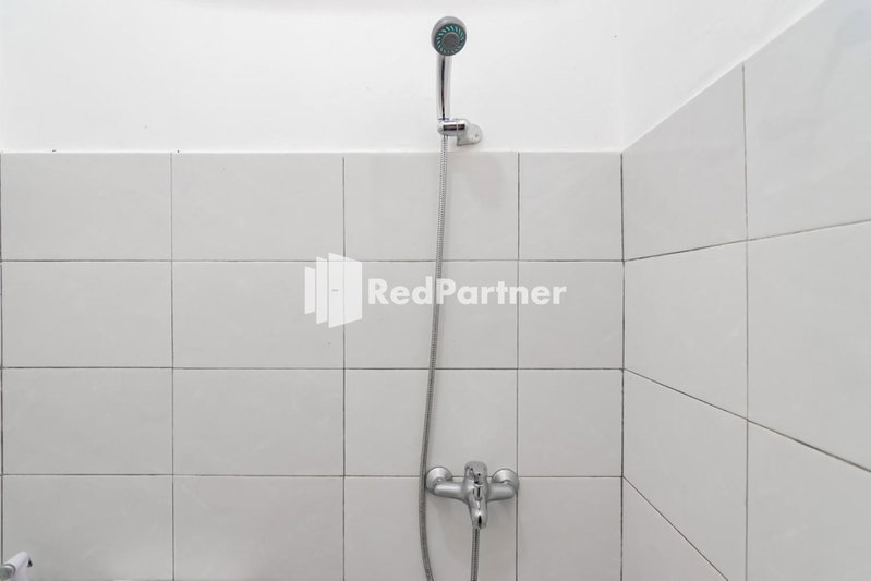 Langkar Guest House Syariah Mitra RedDoorz, Samarinda, Indonesia