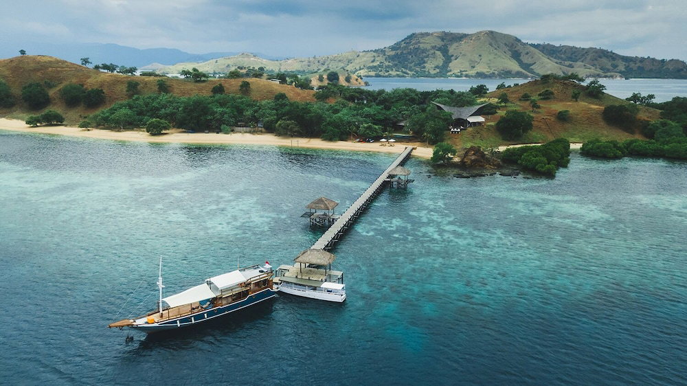 Hotel · The Seraya Resort Komodo, Labuan Bajo
