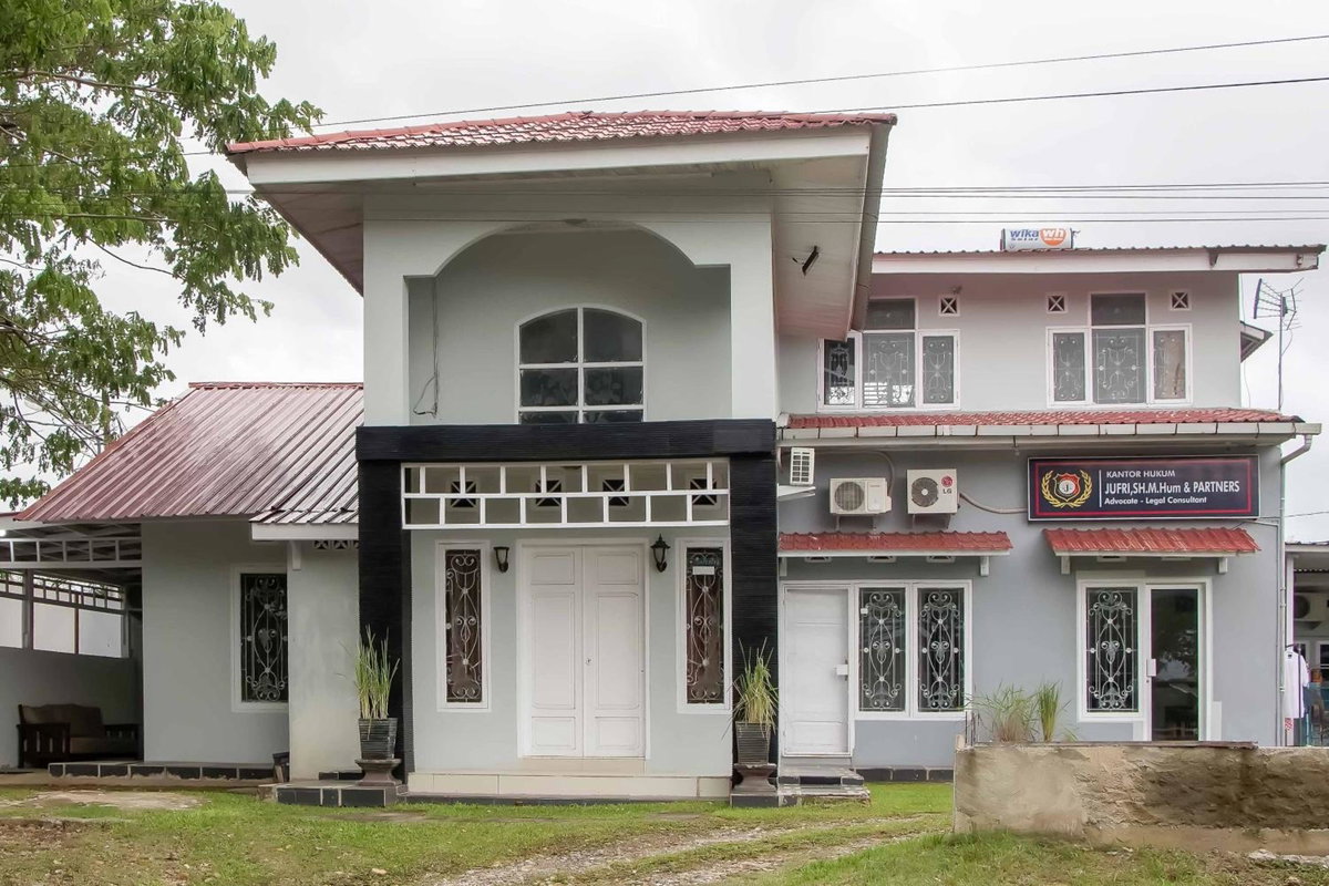 Zazadior Residence Syariah near Pantai Padang Mitra RedDoorz, Indonesia