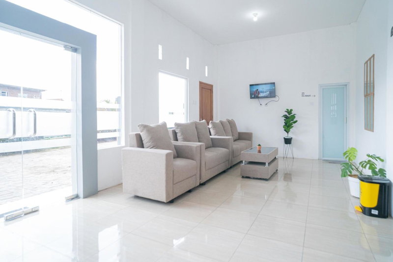 Urbanview Hotel Sky Batu Malang by RedDoorz, Punten, Indonesia