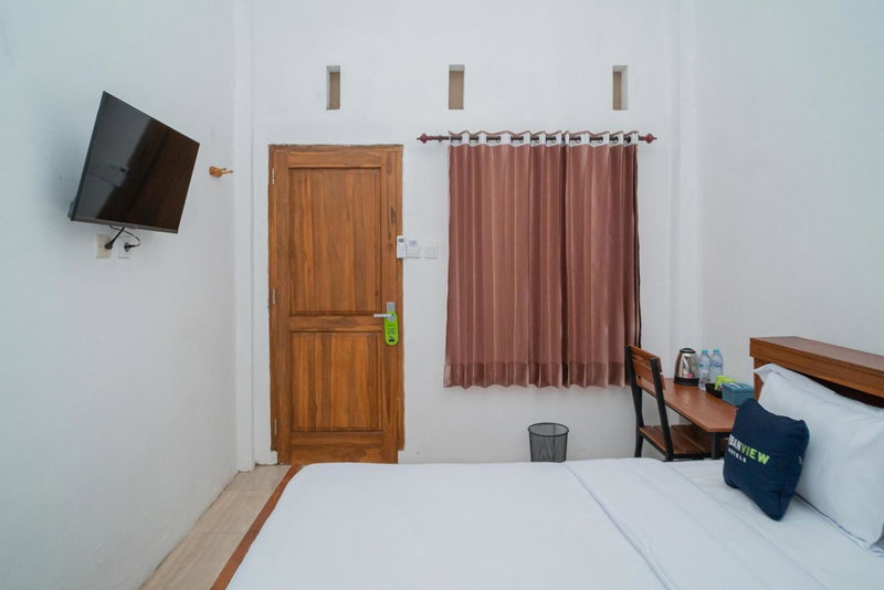 Urbanview Hotel Sky Batu Malang by RedDoorz, Punten, Indonesia