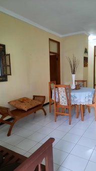 Villa Denisa, Tlekung, Indonesia