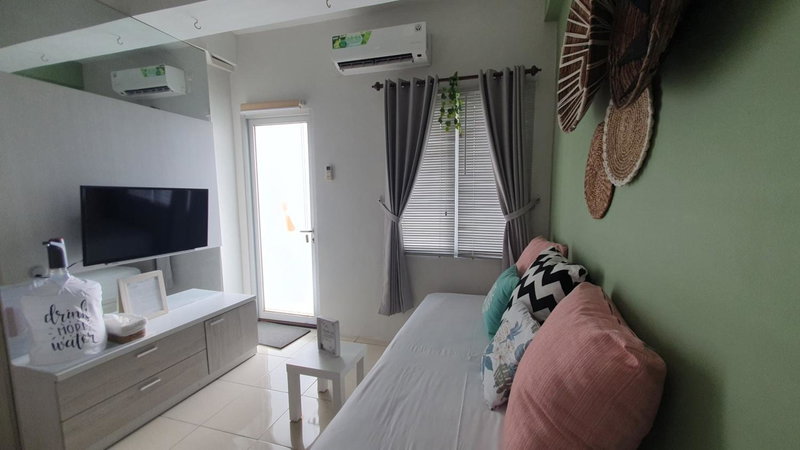 Comfy 2 Bedroom Apartmen Pavilion Permata Surabaya, Dukuhpakis, Indonesia