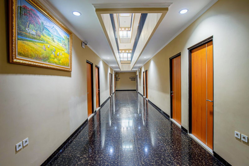 Tami House Bintaro Syariah, Tangerang, Indonesia