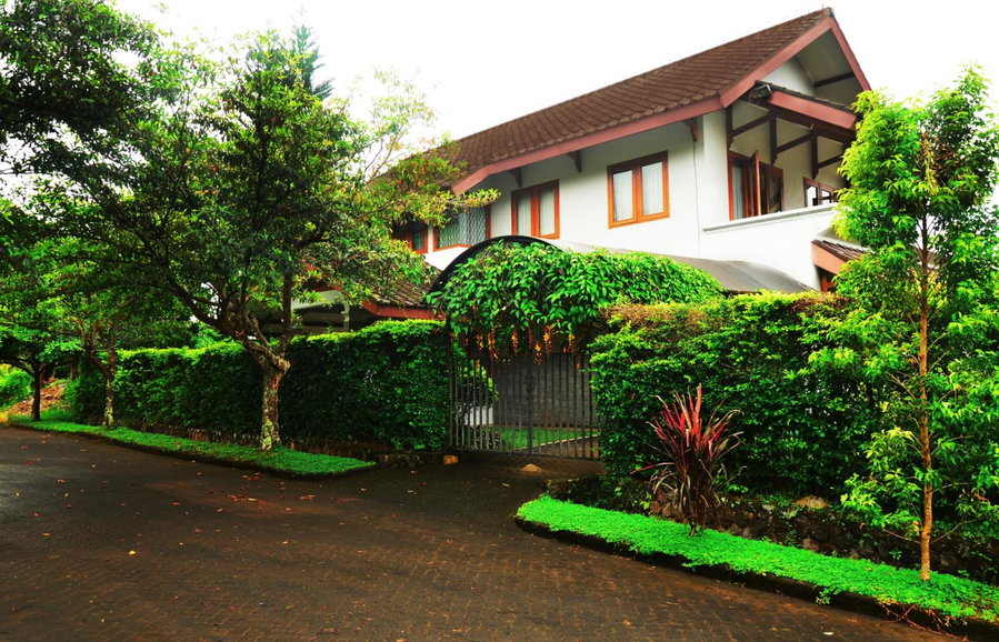 Villa Buenavista Puncak, Puncak, Indonesia