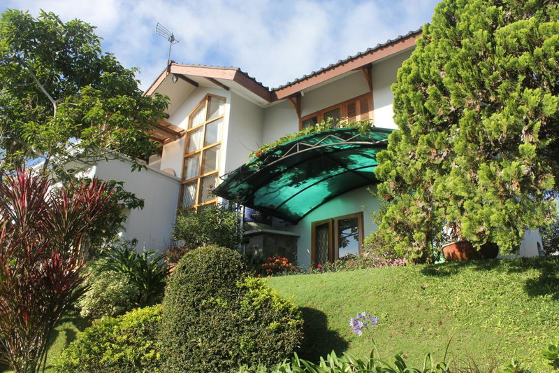 Villa Buenavista Puncak, Puncak, Indonesia
