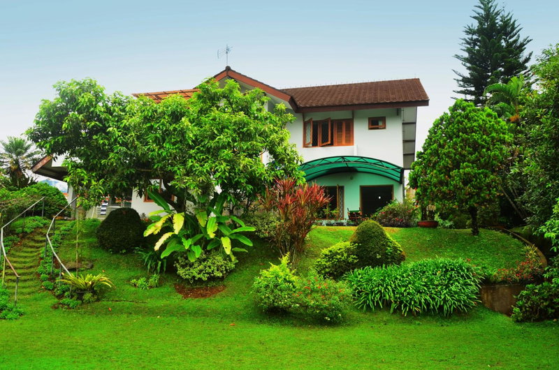 Villa Buenavista Puncak, Puncak, Indonesia