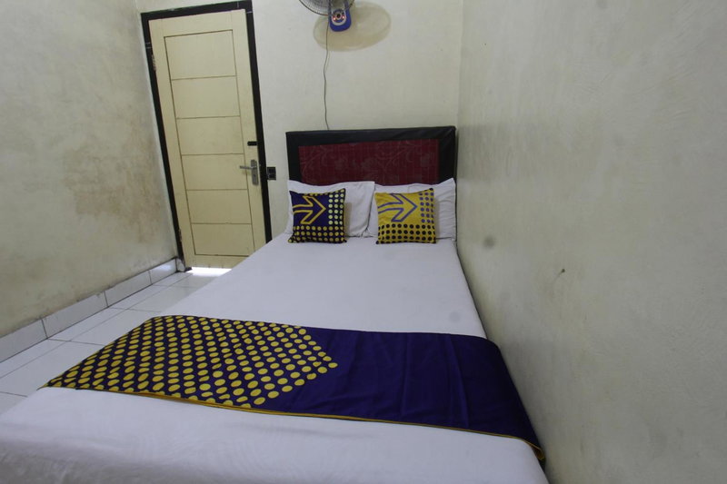 OYO Life 93260 Bale Kosan, Tanjung, Indonesia
