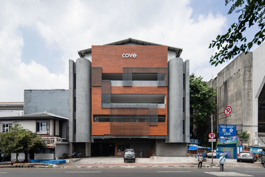 Cove Bona Sort Pasar Baru, Jakarta, Indonesia