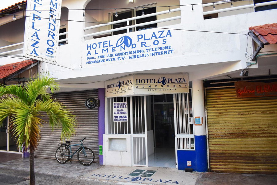 Plaza Almendros Hotel Isla Mujeres, Isla Mujeres, Mexico