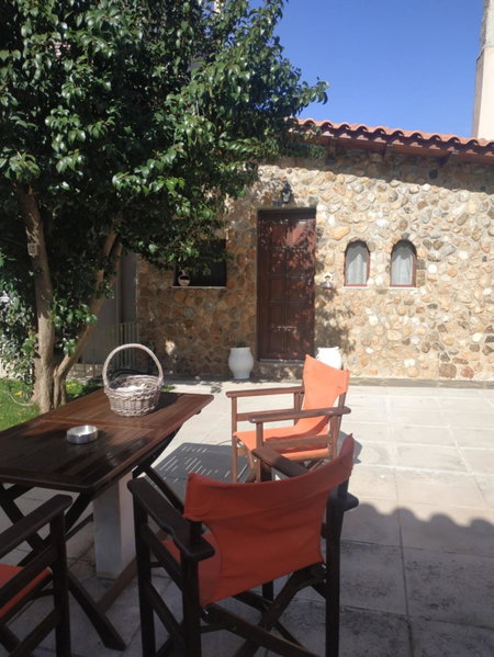 Garden's House, Spáta, Greece