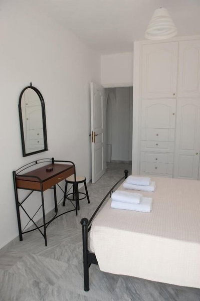 Altea Apartments, Santorini, Greece