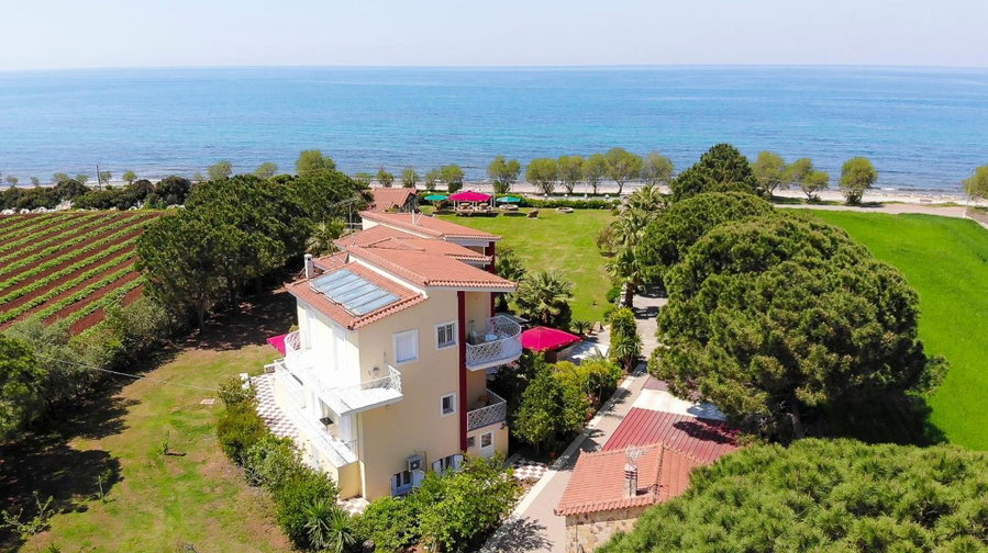 Irida Beach Resort Suites, Kyparissia, Greece