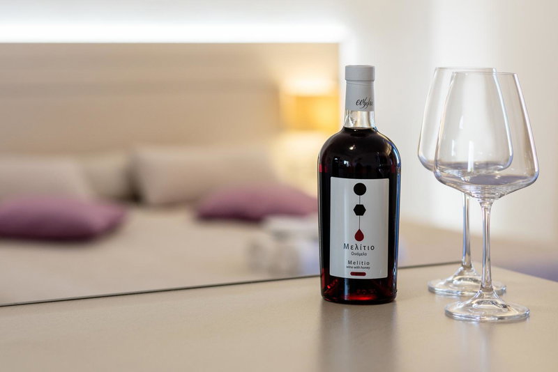 Terinikos Sunny Garden Hotel & Junior Suites, Ialyssos, Greece
