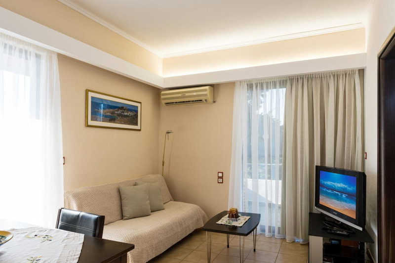 Terinikos Sunny Garden Hotel & Junior Suites, Ialyssos, Greece