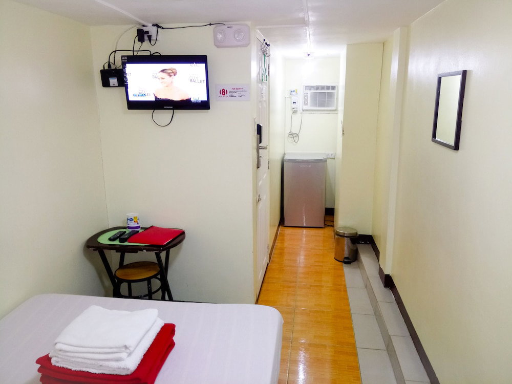 Hotel · 8 Hostel at Quiapo, Manila