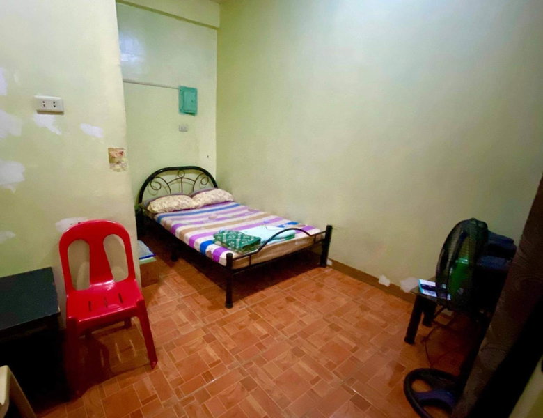 Belen Favila Transient rooms near Airport Terminal 3, Manila, Philippines