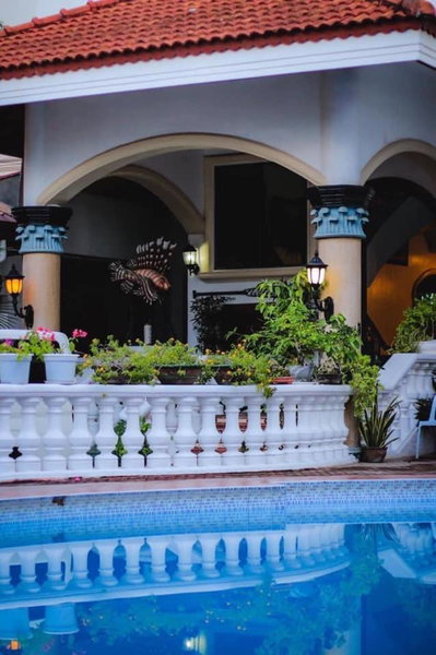 Gracey Dive Resort and Restaurant, Dauin, Philippines