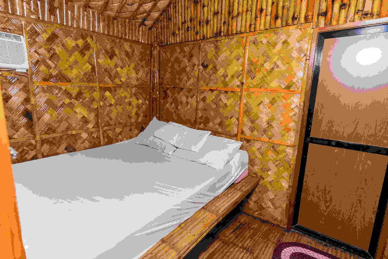 Villa Elizabeth Beach Resort, Lucena, Philippines