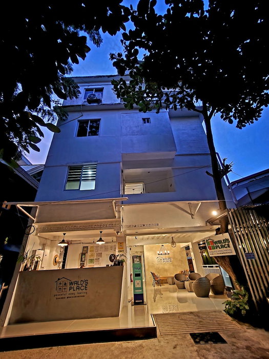 Wald's Place, Boracay Island, Philippines