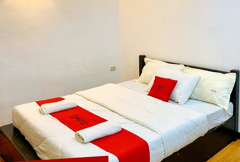 RedDoorz at Nenas Hotel Dagupan City, Dagupan, Philippines