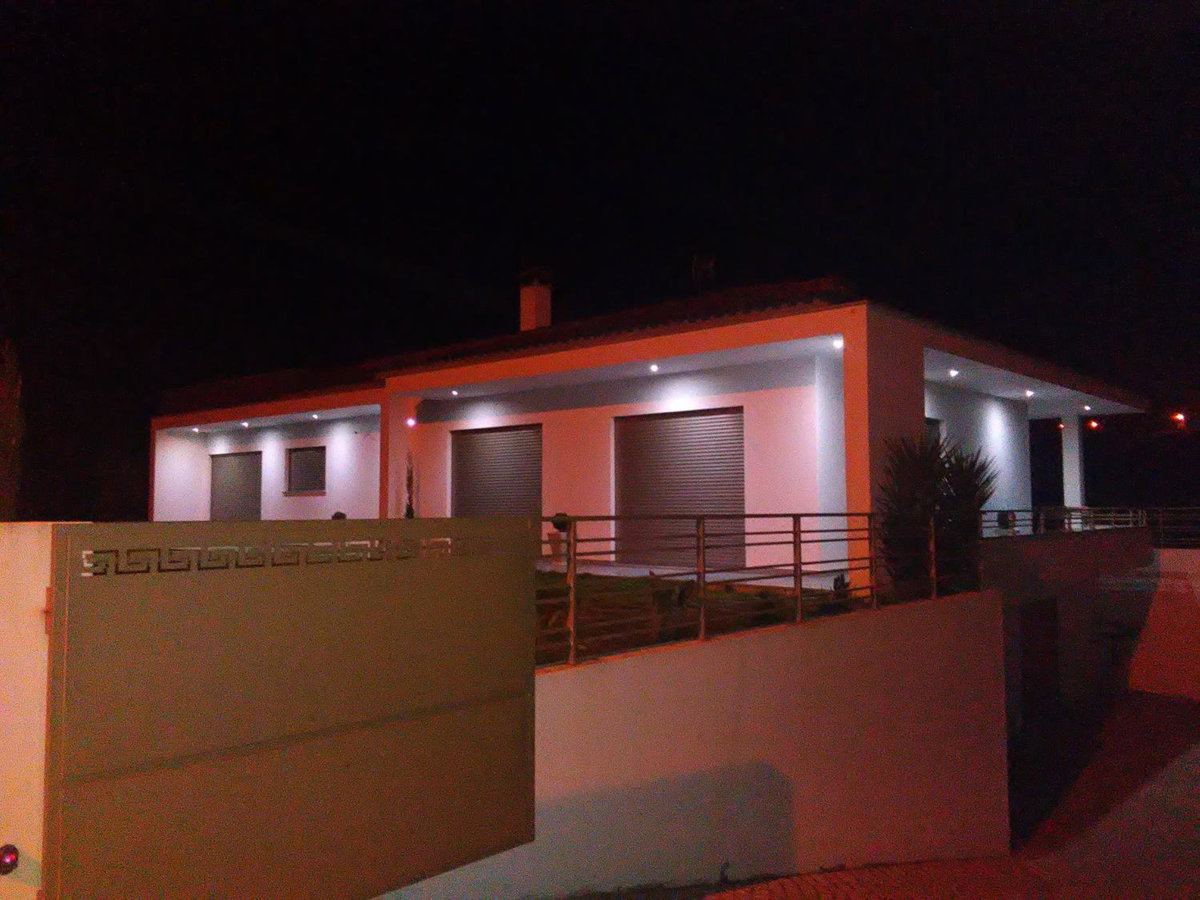 Casa Francisco, Portugal