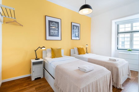 Chagas 17 by Central Hill Apartments, Lisbon, Portugal