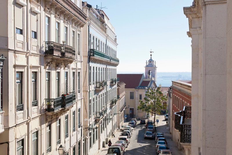 Chagas 17 by Central Hill Apartments, Lisbon, Portugal