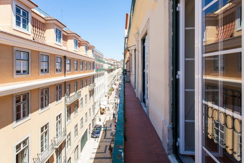Central Downtown by Central Hill Apartments, Lisbon, Portugal