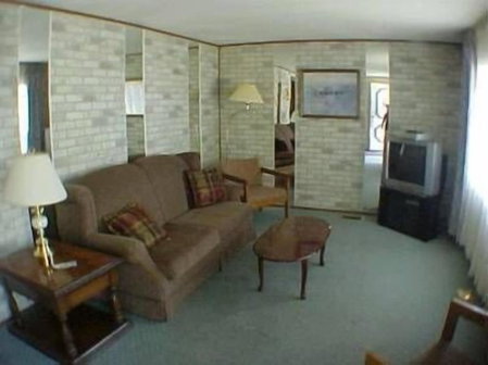 Trenton Park Cottages, Quinte West, Canada