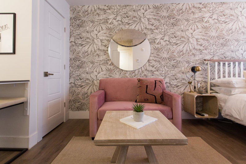 Perfect Business Trip Studio with Full Amenities by Den Stays, Montréal, Canada