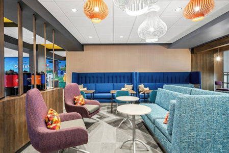 Tru By Hilton Oshawa, Oshawa, Canada