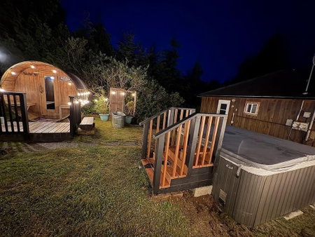 Little Beach Resort & Wellness Retreat, Ucluelet, Canada