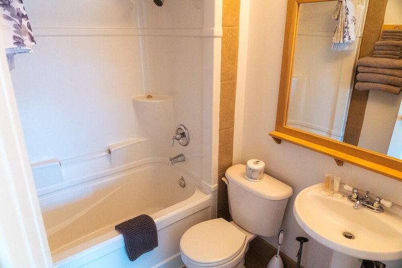 Little Beach Resort & Wellness Retreat, Ucluelet, Canada