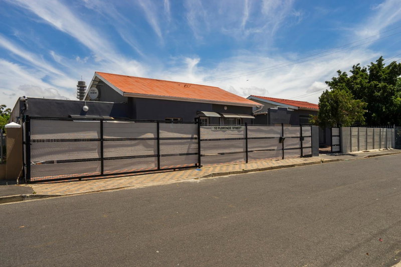 Hasate Guest House 10 Florence street Oakdale Belliville 7530 cape town south African, Cape Town, South Africa