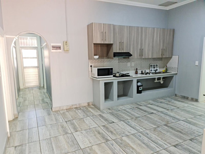 Hasate Guest House 10 Florence street Oakdale Belliville 7530 cape town south African, Cape Town, South Africa
