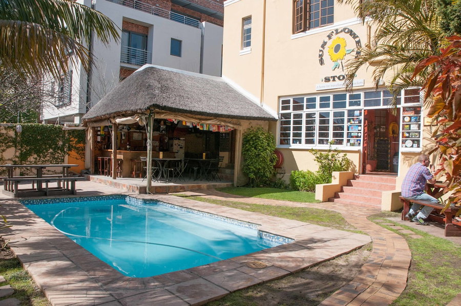 A Sunflower Stop - Hostel, Cape Town, South Africa