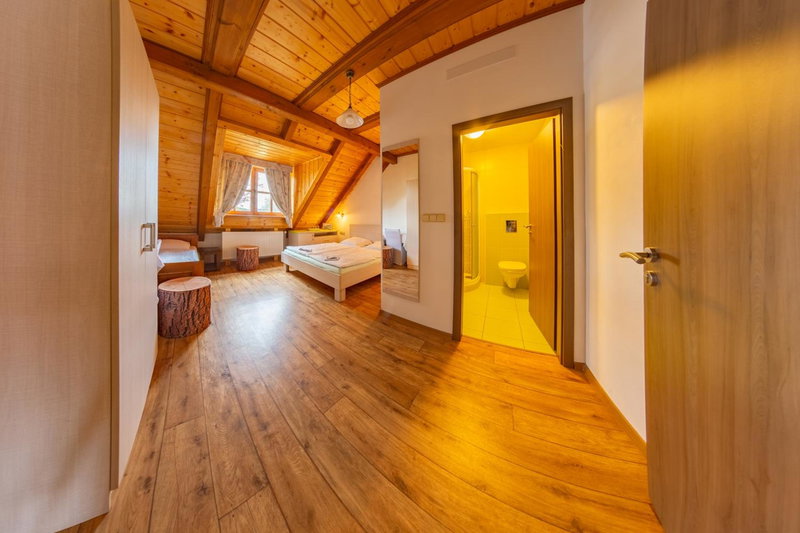 Pension & Restaurant U Koňské dráhy Holkov, Velešín, Czechia