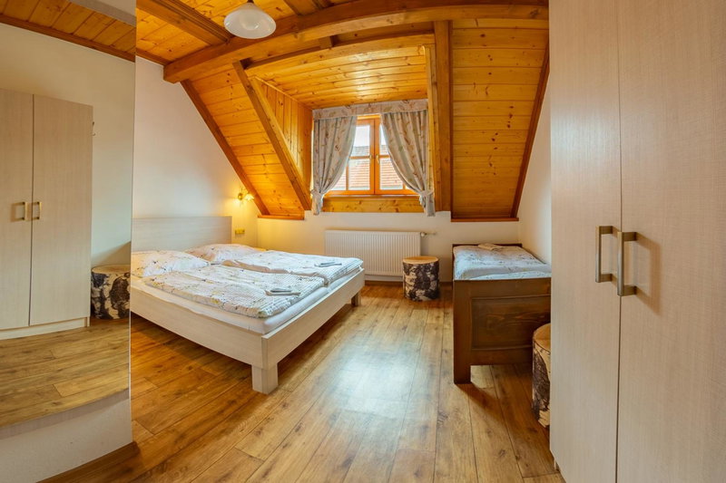 Pension & Restaurant U Koňské dráhy Holkov, Velešín, Czechia