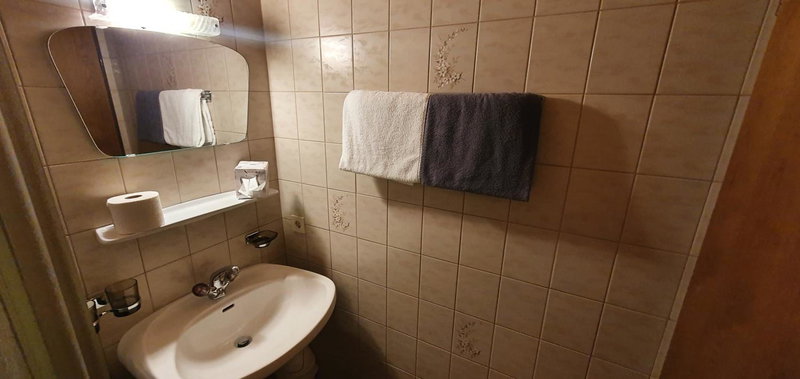 Haus Enzian Apartments, Kartitsch, Austria