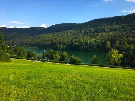 Ferienwohnungen Gut Seebacher, Klagenfurt, Austria