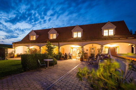 Appartementhaus Martina, Mörbisch am See, Austria