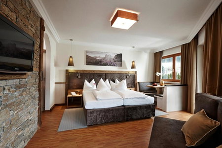 Hotel Gasthof Perauer, Mayrhofen, Austria